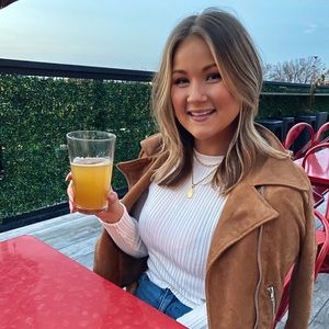 Meet your Posher, Kaitlyn